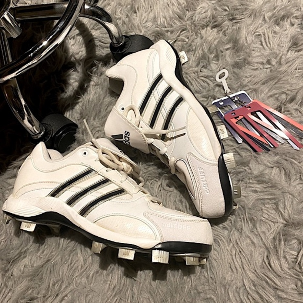 Adidas Fastpitch 3 Women’s Softball Cleats Size 8 White, Traxion